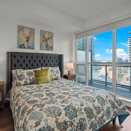 Modern Dunfield Ave Condos By Globalstay Toronto Luaran gambar