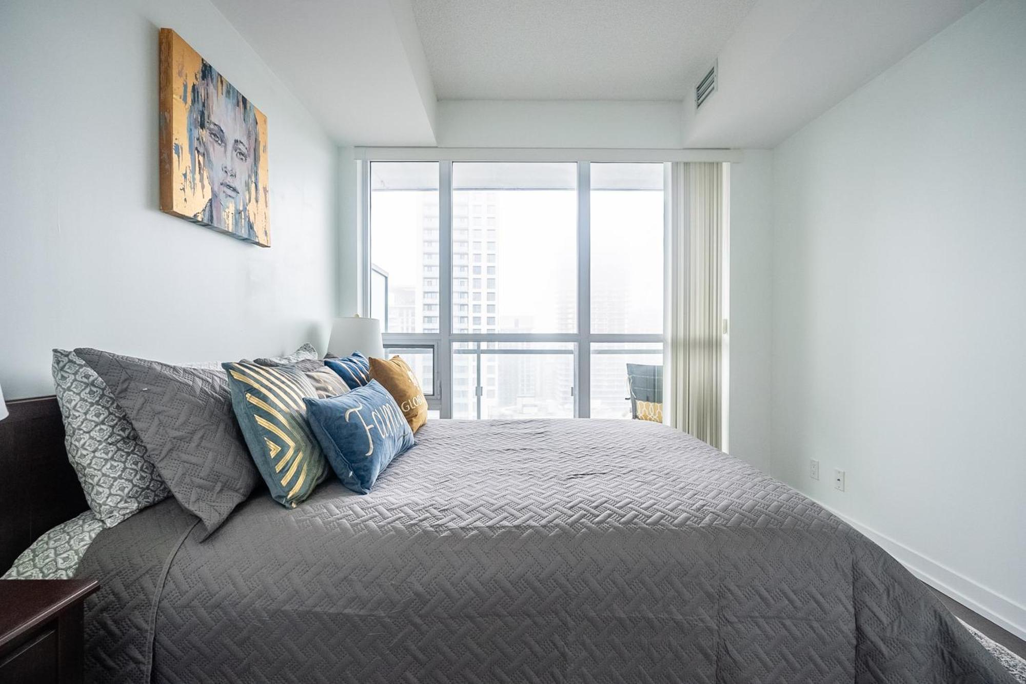 Modern Dunfield Ave Condos By Globalstay Toronto Luaran gambar