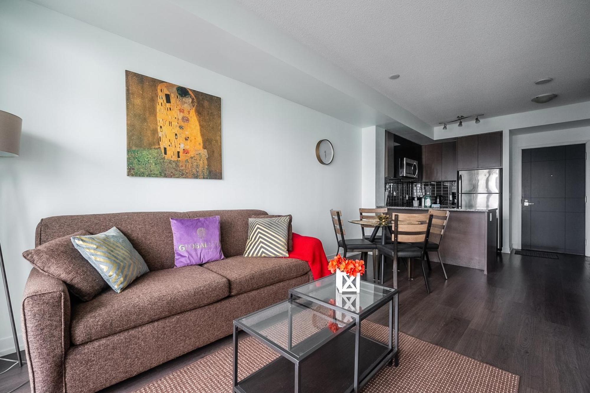 Modern Dunfield Ave Condos By Globalstay Toronto Luaran gambar